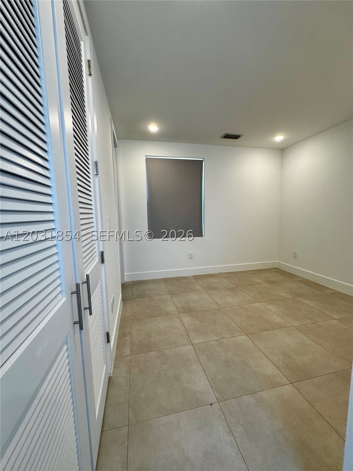 KARNAT SUB - Residential Lease