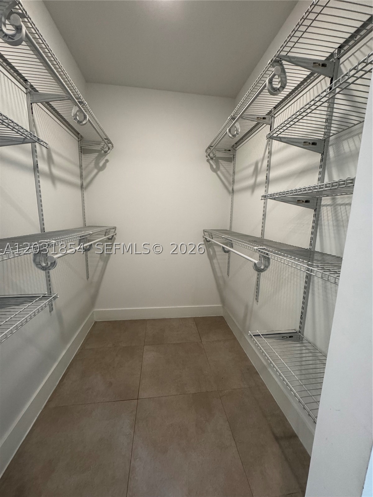 KARNAT SUB - Residential Lease