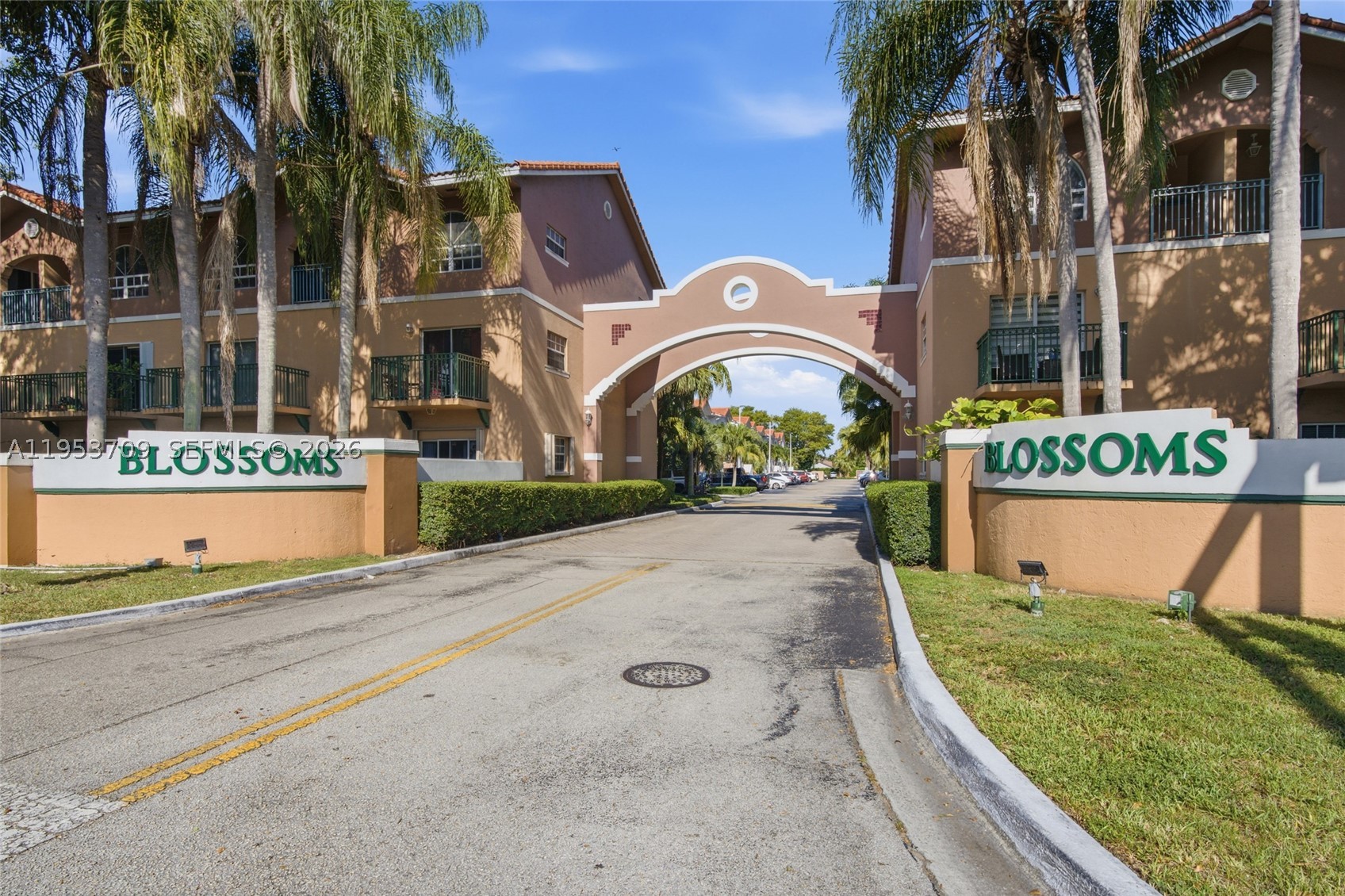 BLOSSOMS AT THE HAMMOCKS - Residential