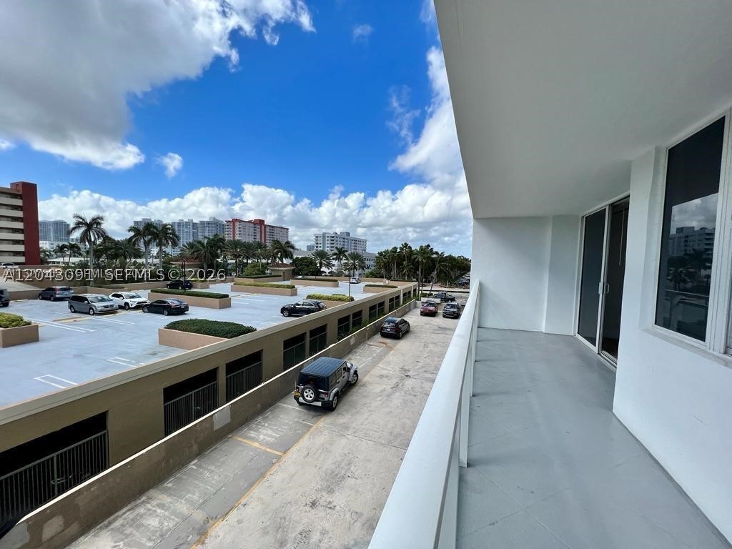 PARKER PLAZA CONDO ESTATE - Residential Lease