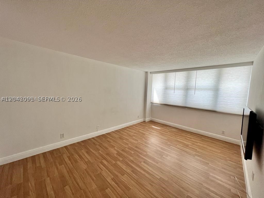 PARKER PLAZA CONDO ESTATE - Residential Lease