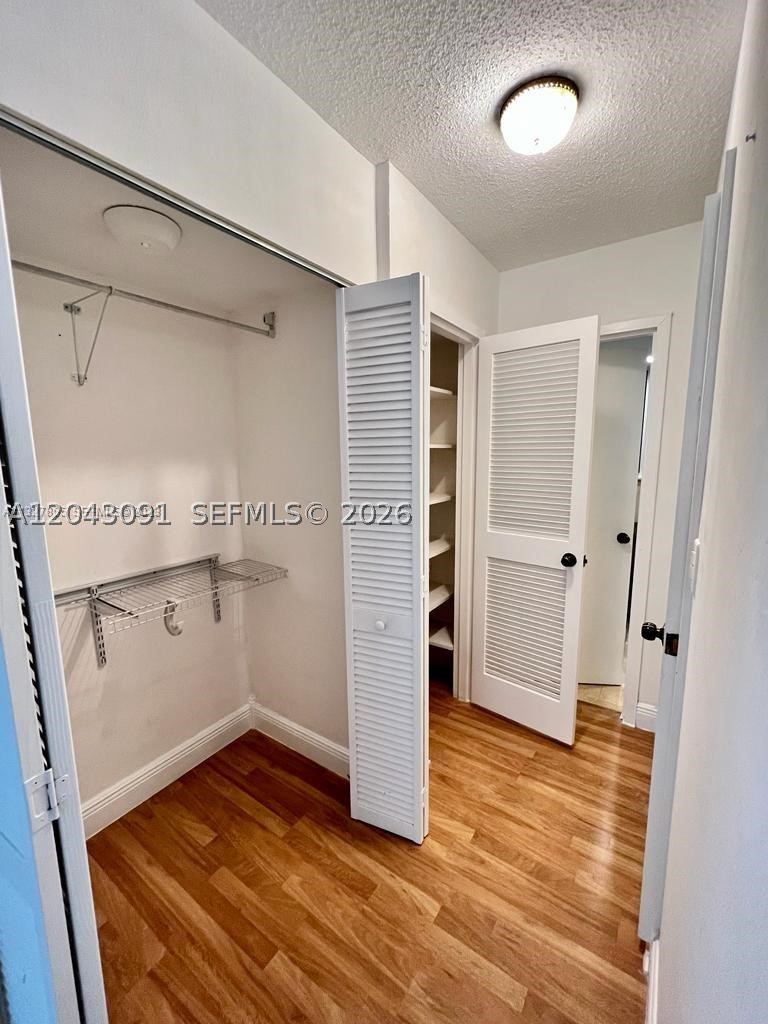PARKER PLAZA CONDO ESTATE - Residential Lease