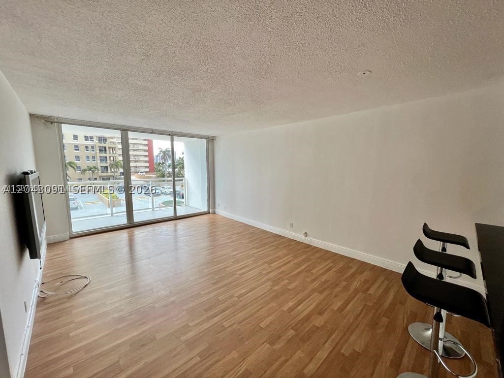 PARKER PLAZA CONDO ESTATE - Residential Lease