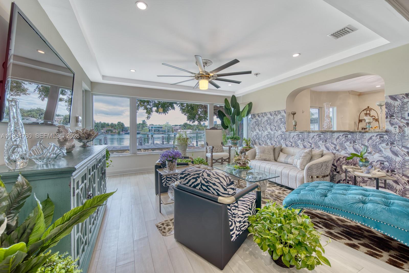 HIBISCUS ISLAND - Residential