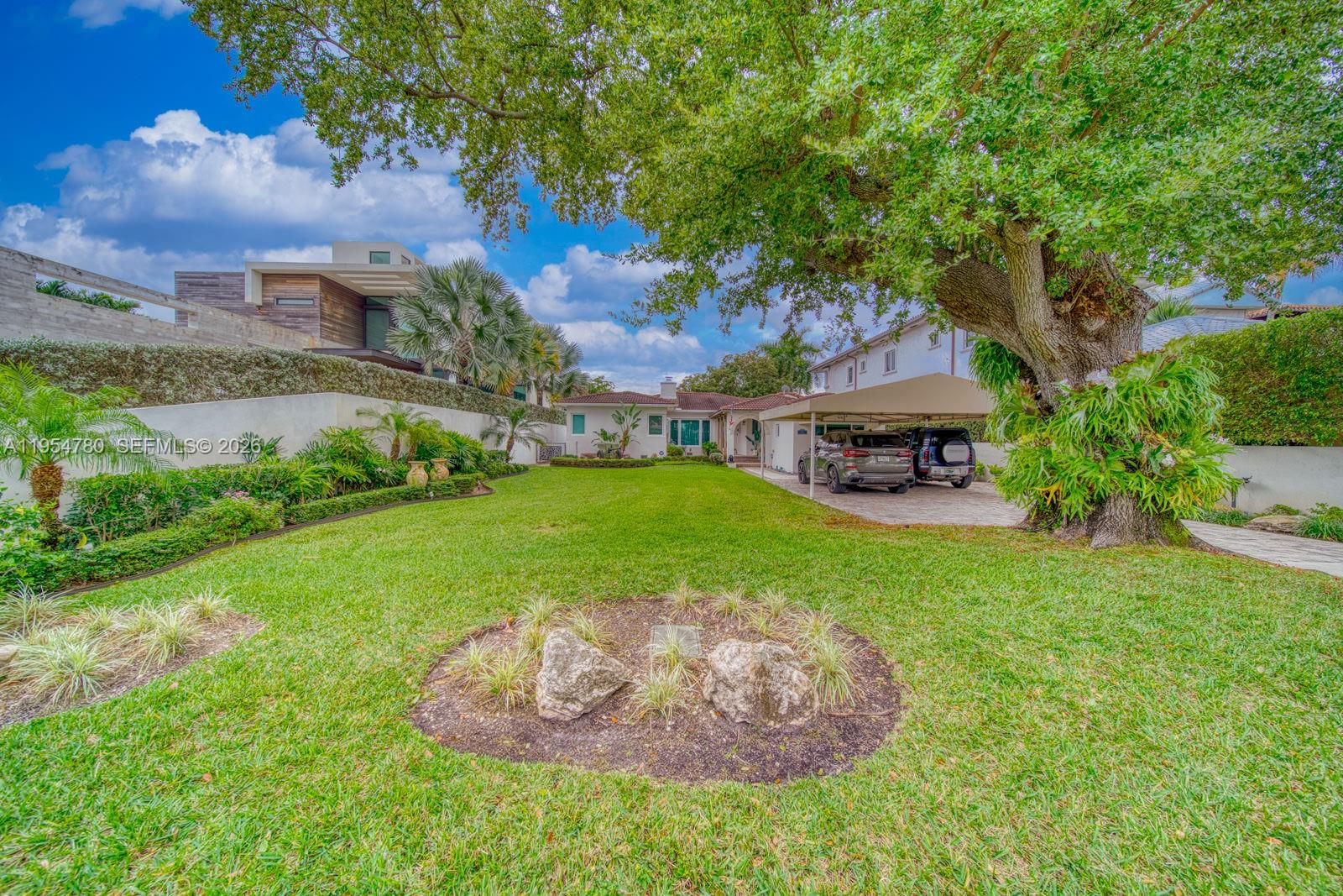 HIBISCUS ISLAND - Residential