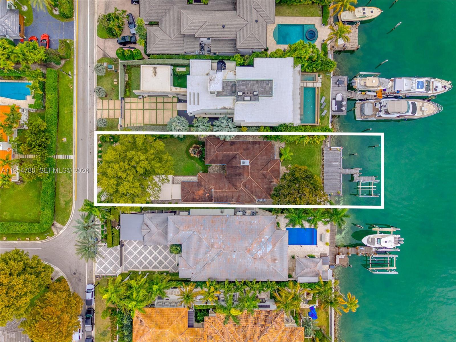 HIBISCUS ISLAND - Residential