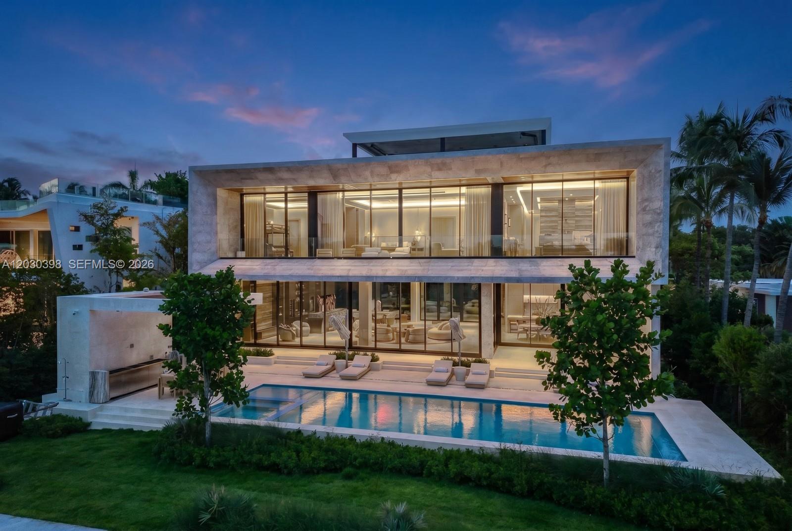 HIBISCUS ISLAND - Residential