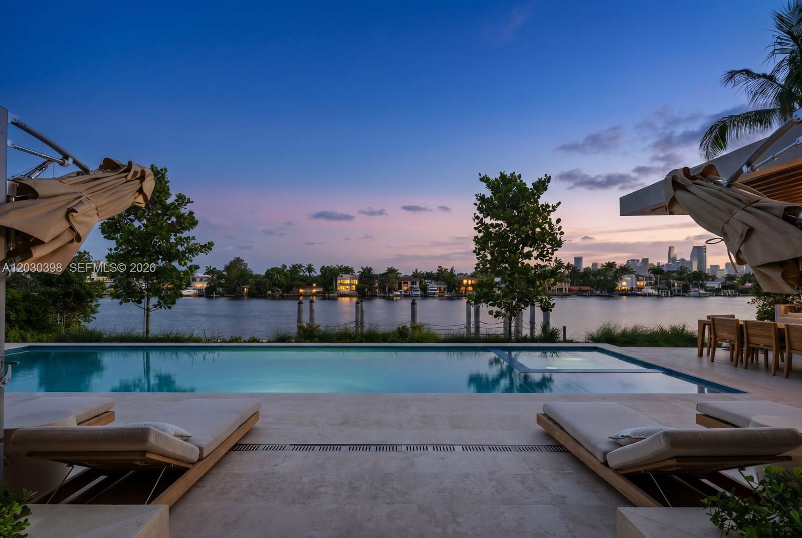 HIBISCUS ISLAND - Residential