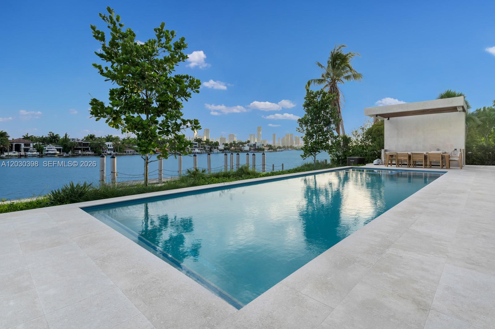 HIBISCUS ISLAND - Residential
