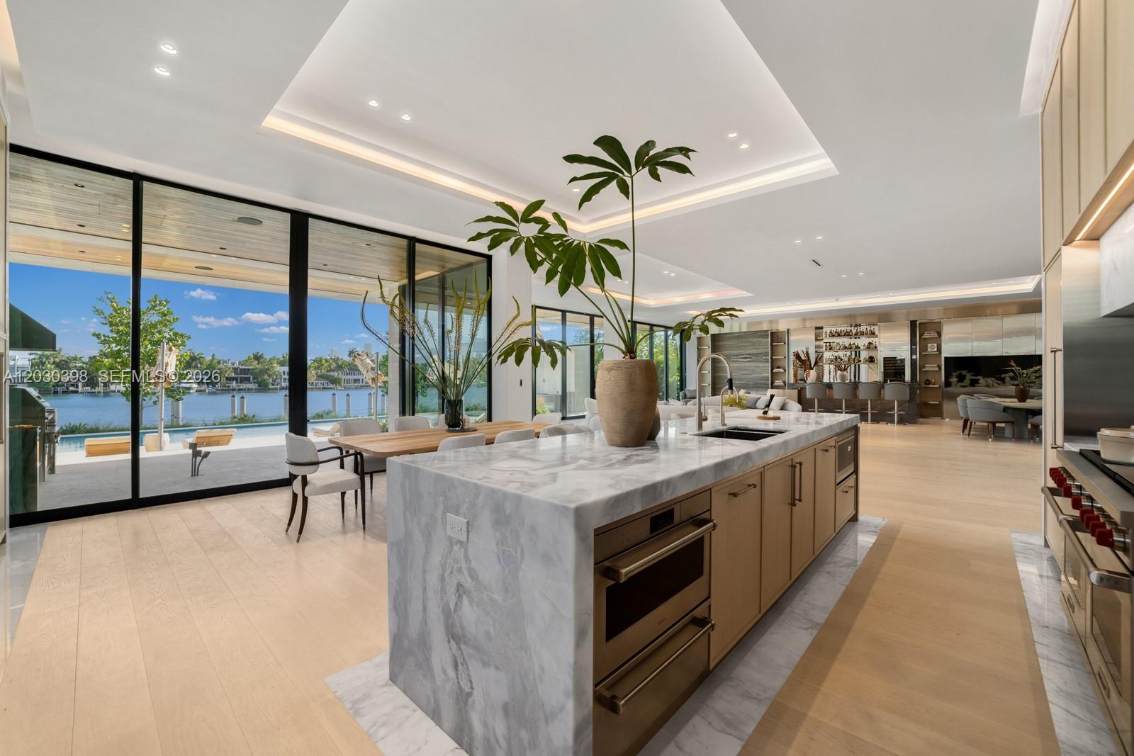 HIBISCUS ISLAND - Residential