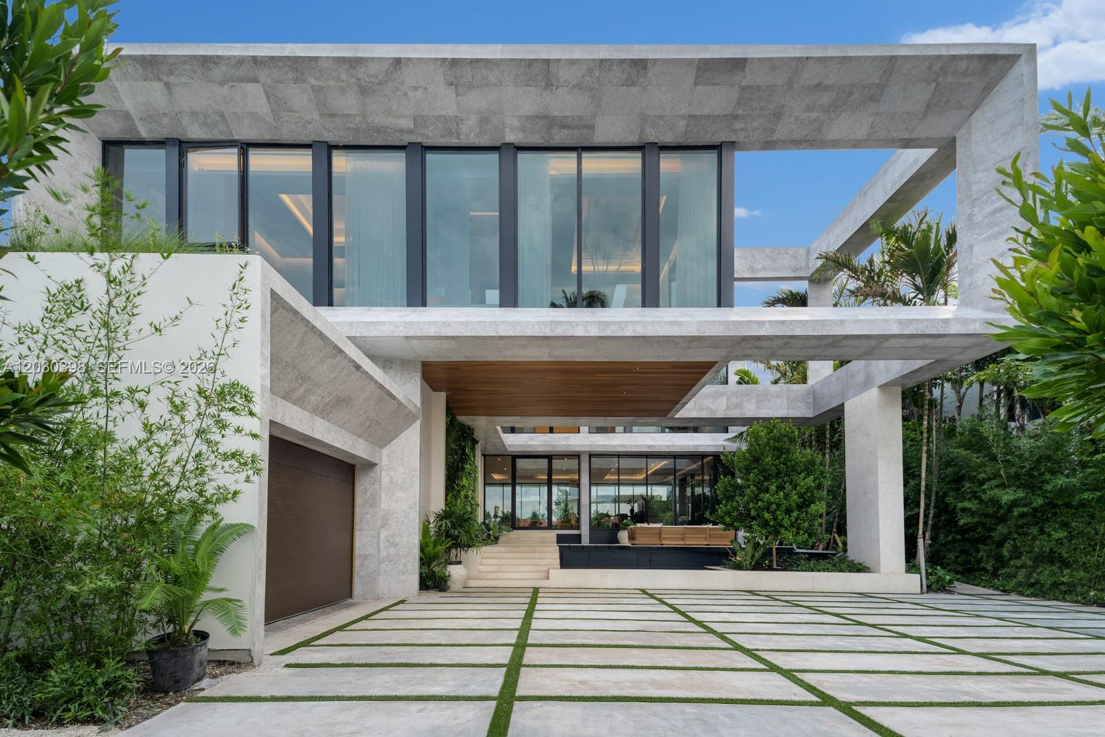 HIBISCUS ISLAND - Residential
