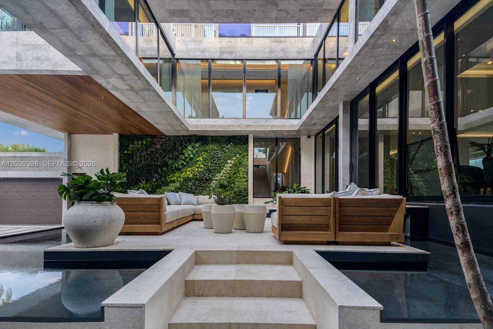 HIBISCUS ISLAND - Residential