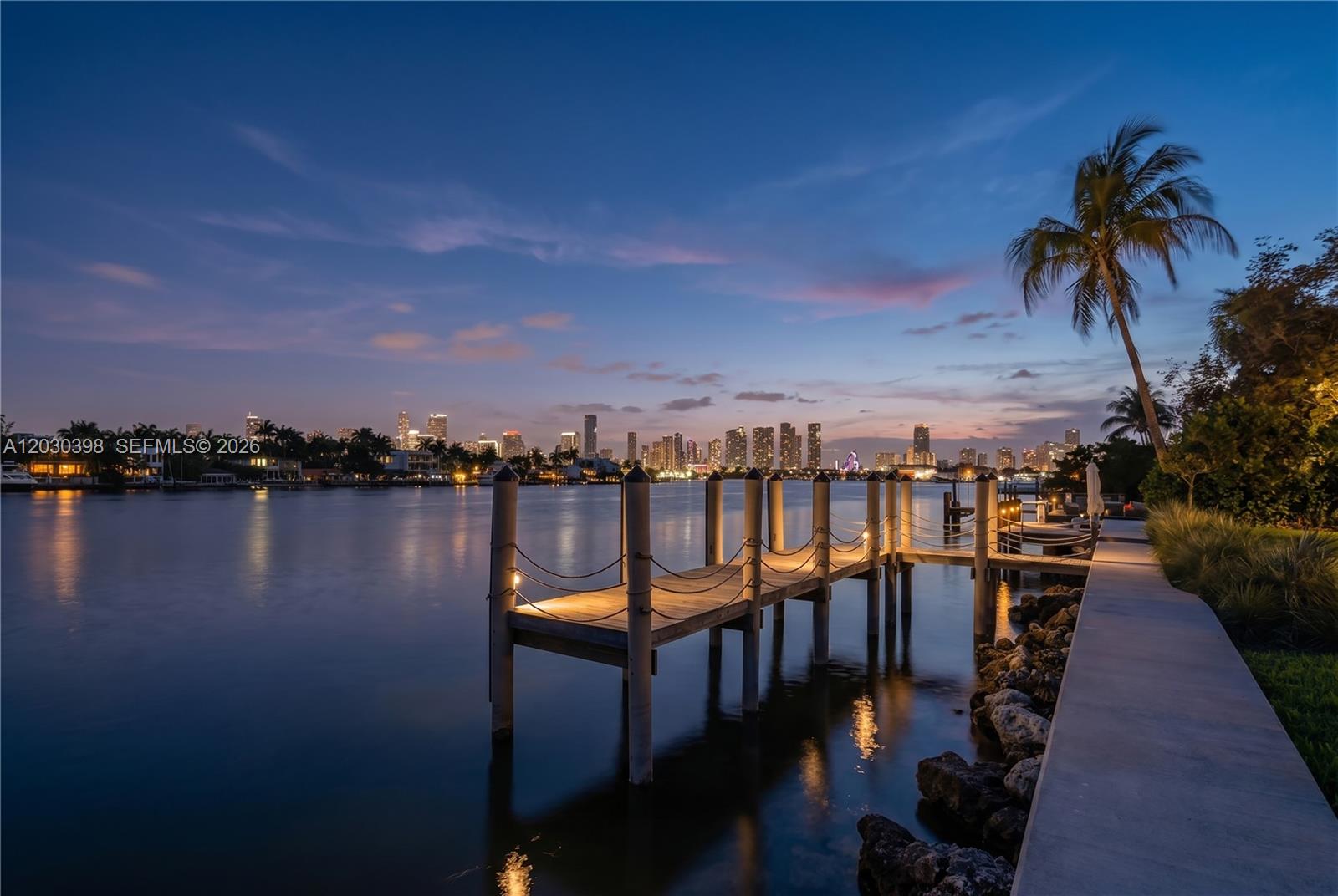 HIBISCUS ISLAND - Residential