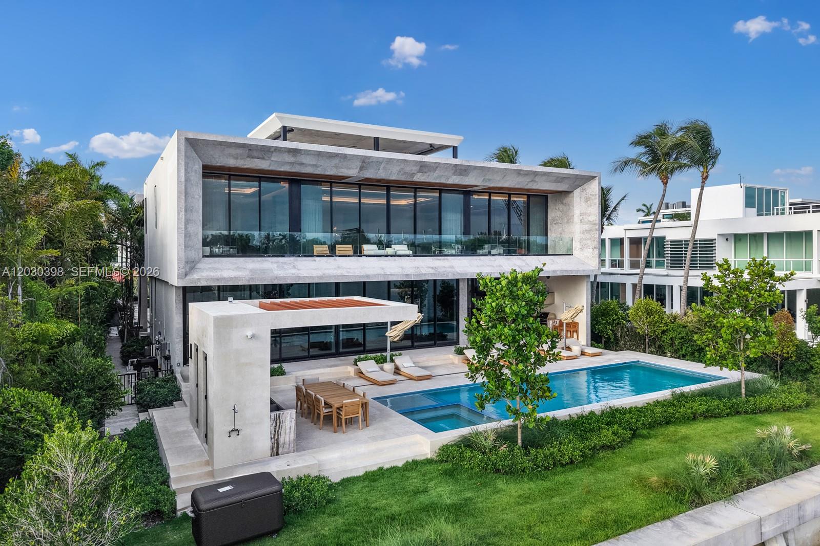 HIBISCUS ISLAND - Residential
