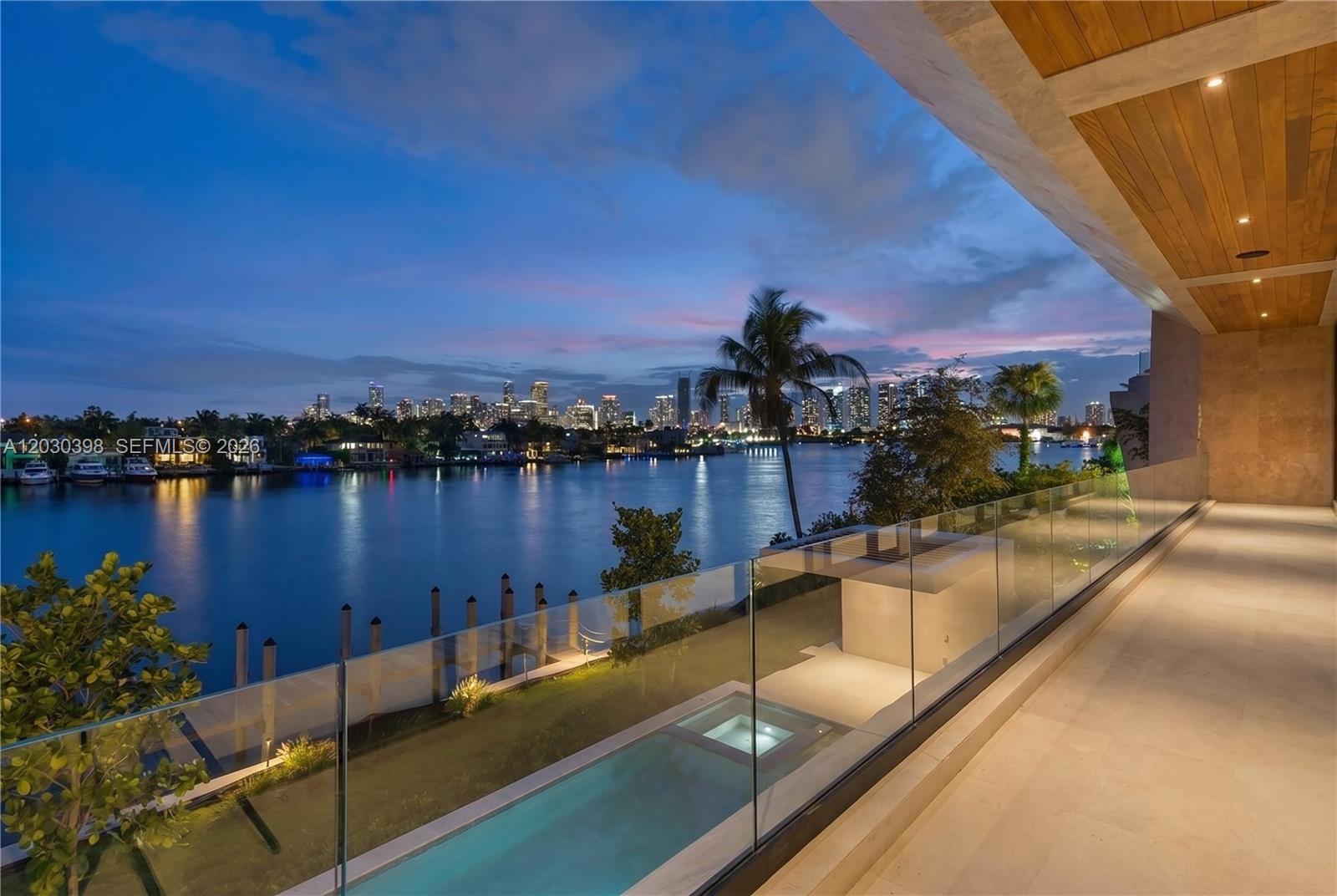 HIBISCUS ISLAND - Residential