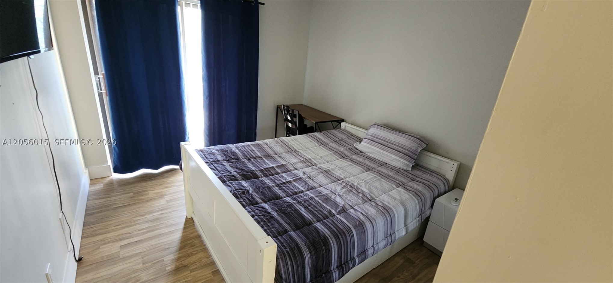 HAMPTON COURT CONDO - Residential
