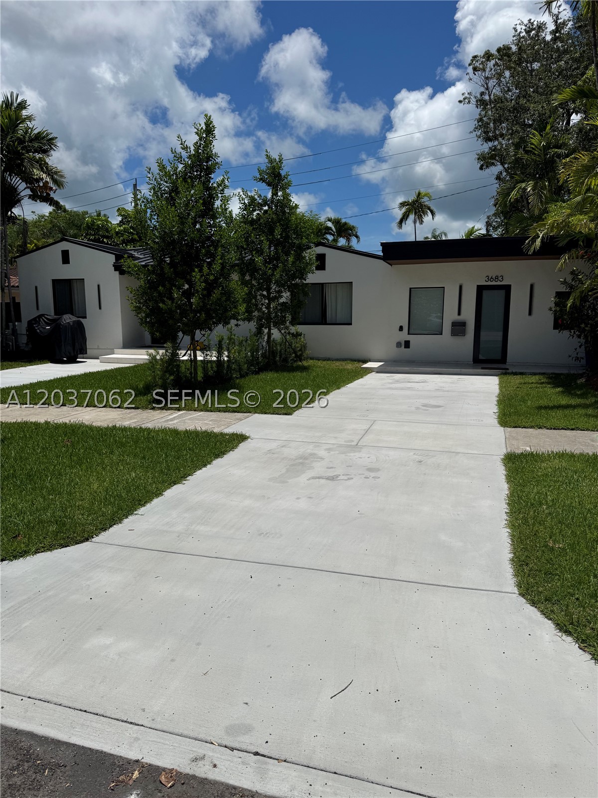 EAST SHENANDOAH - Residential Lease