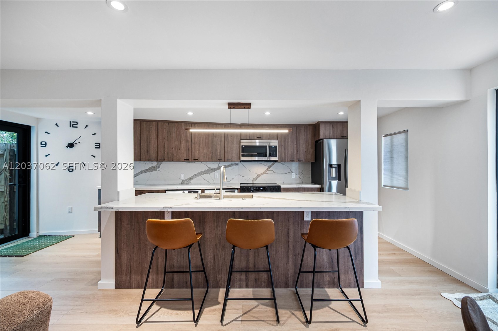 EAST SHENANDOAH - Residential Lease