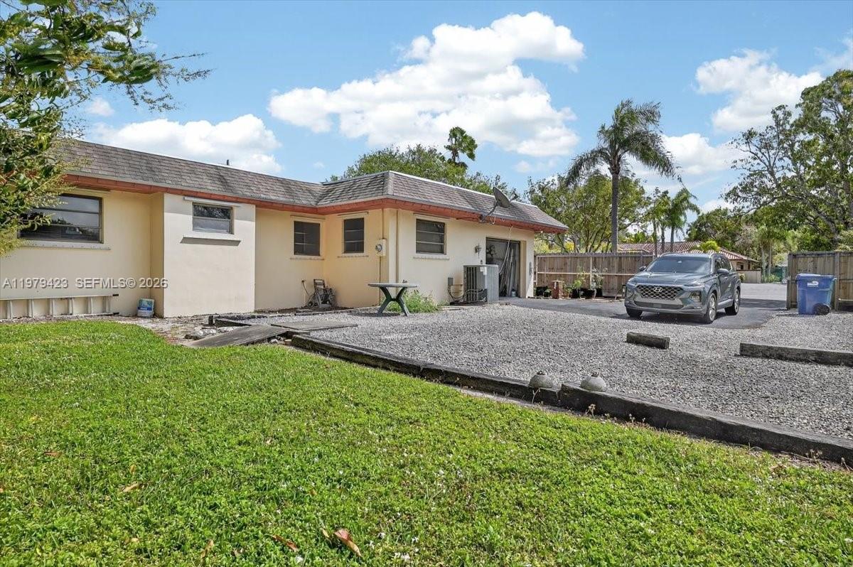 OLD CUTLER GROVE - Residential