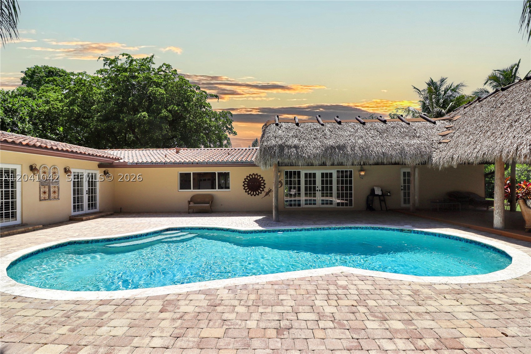 OLD CUTLER ESTATES SEC 4 - Residential