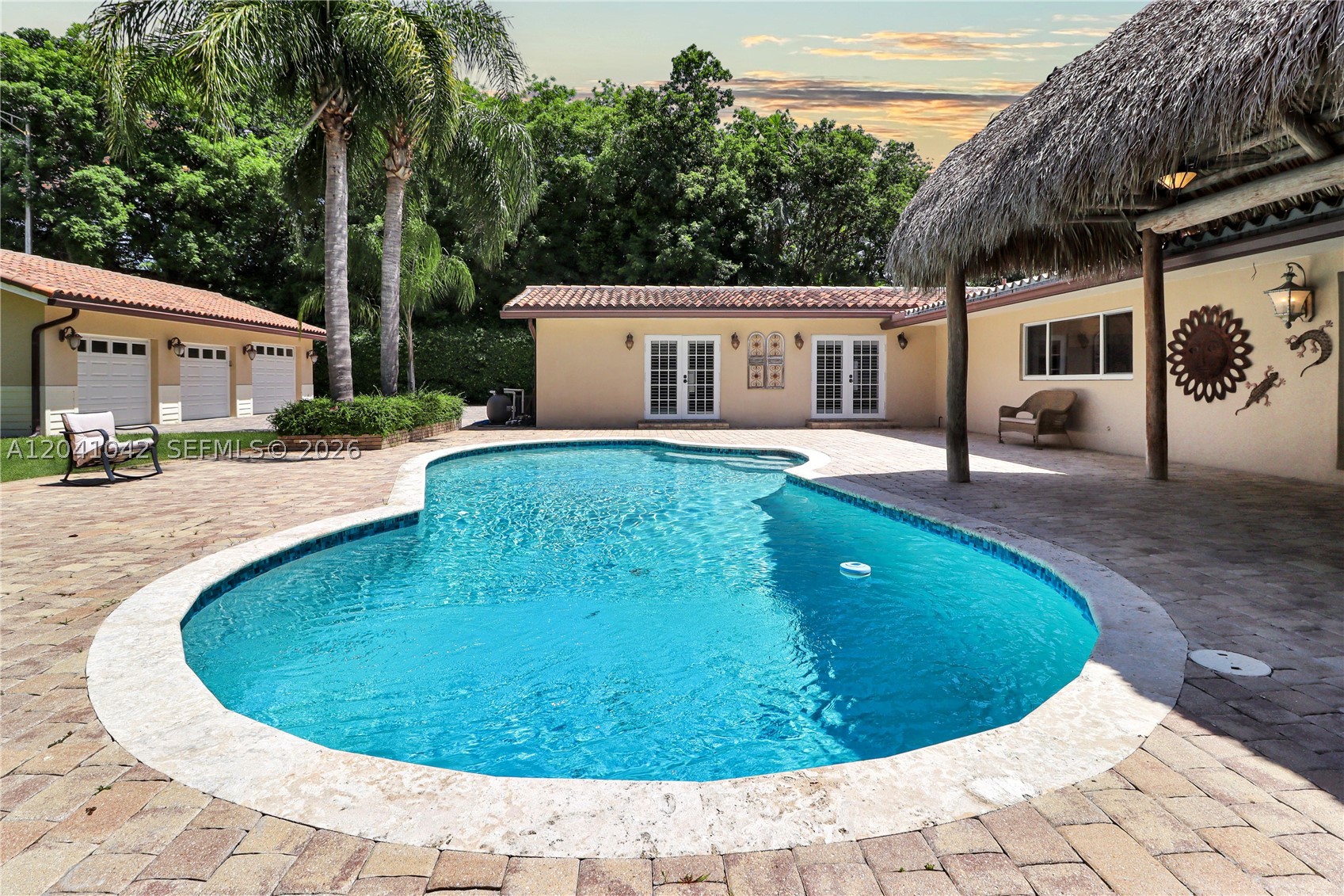 OLD CUTLER ESTATES SEC 4 - Residential