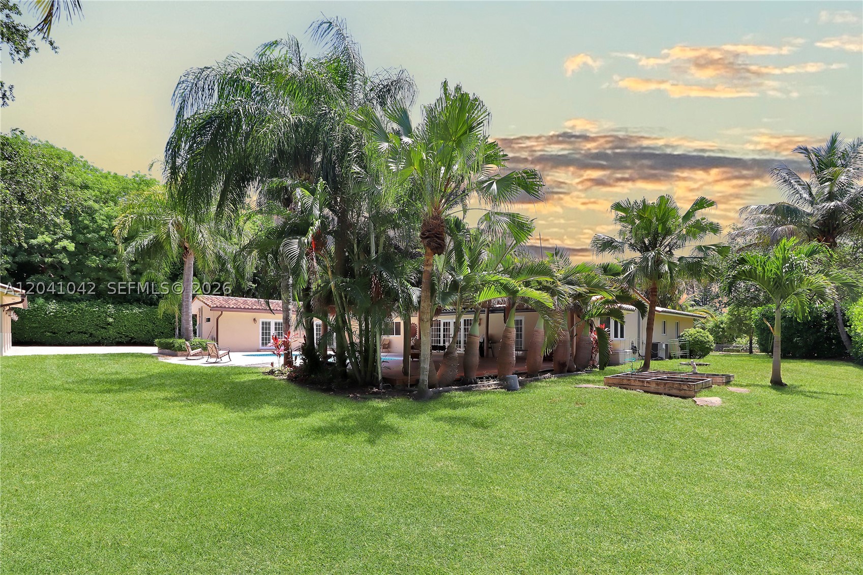 OLD CUTLER ESTATES SEC 4 - Residential