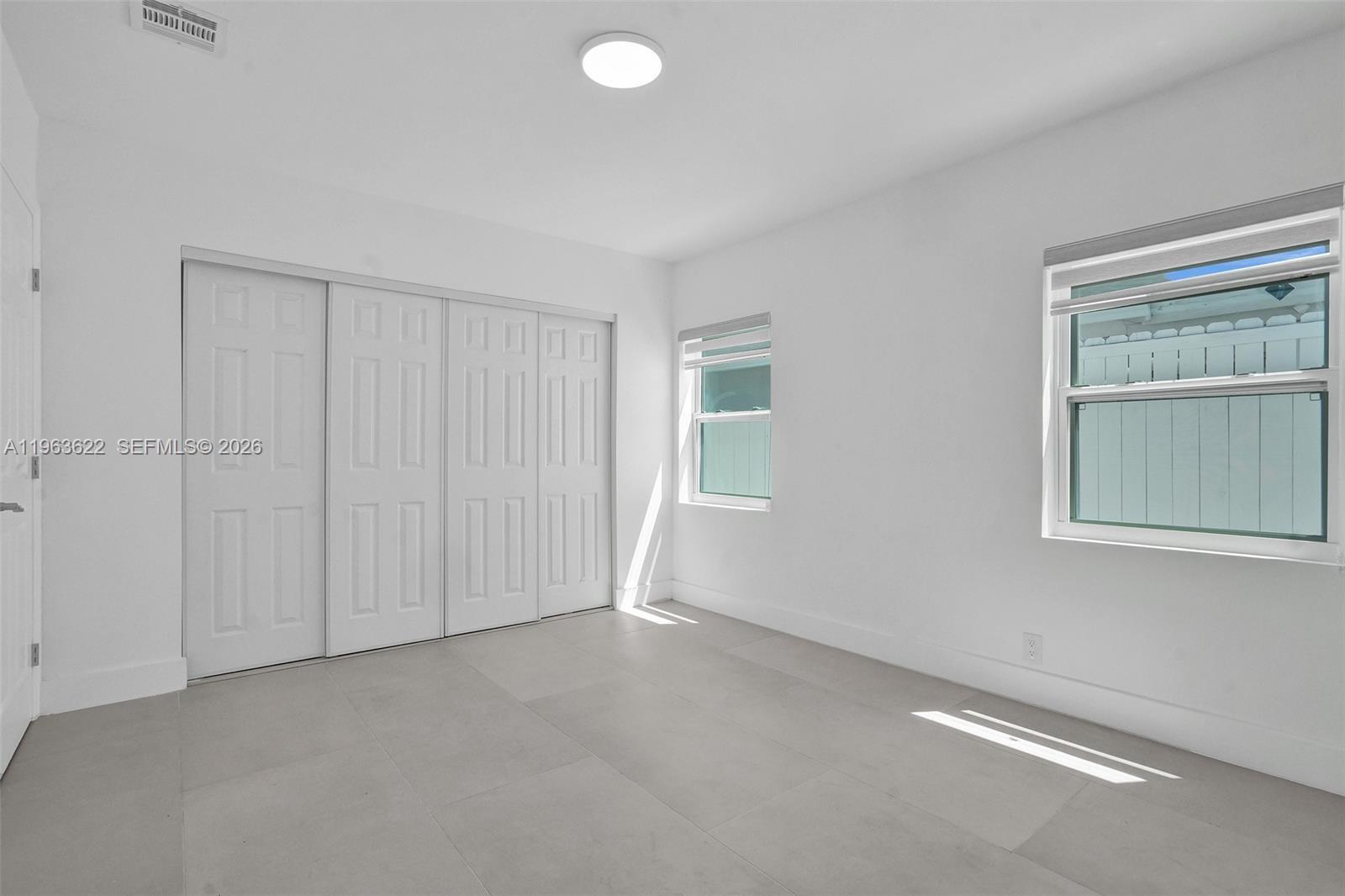 Hollywood Lawns - Residential