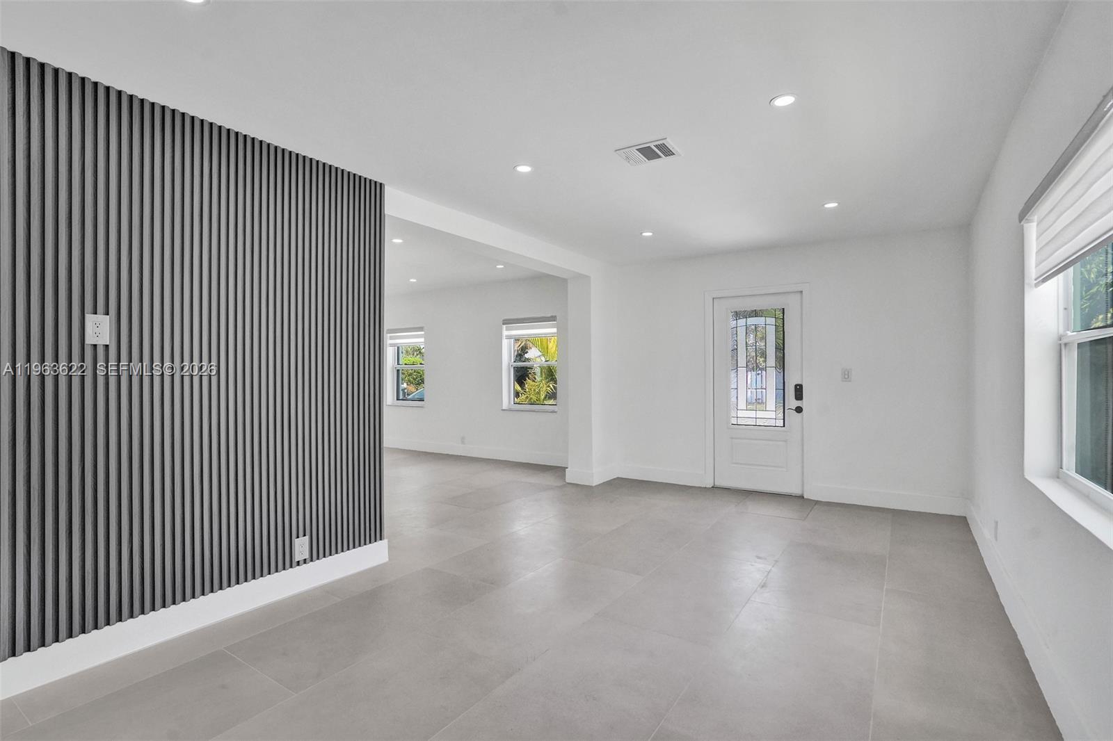 Hollywood Lawns - Residential