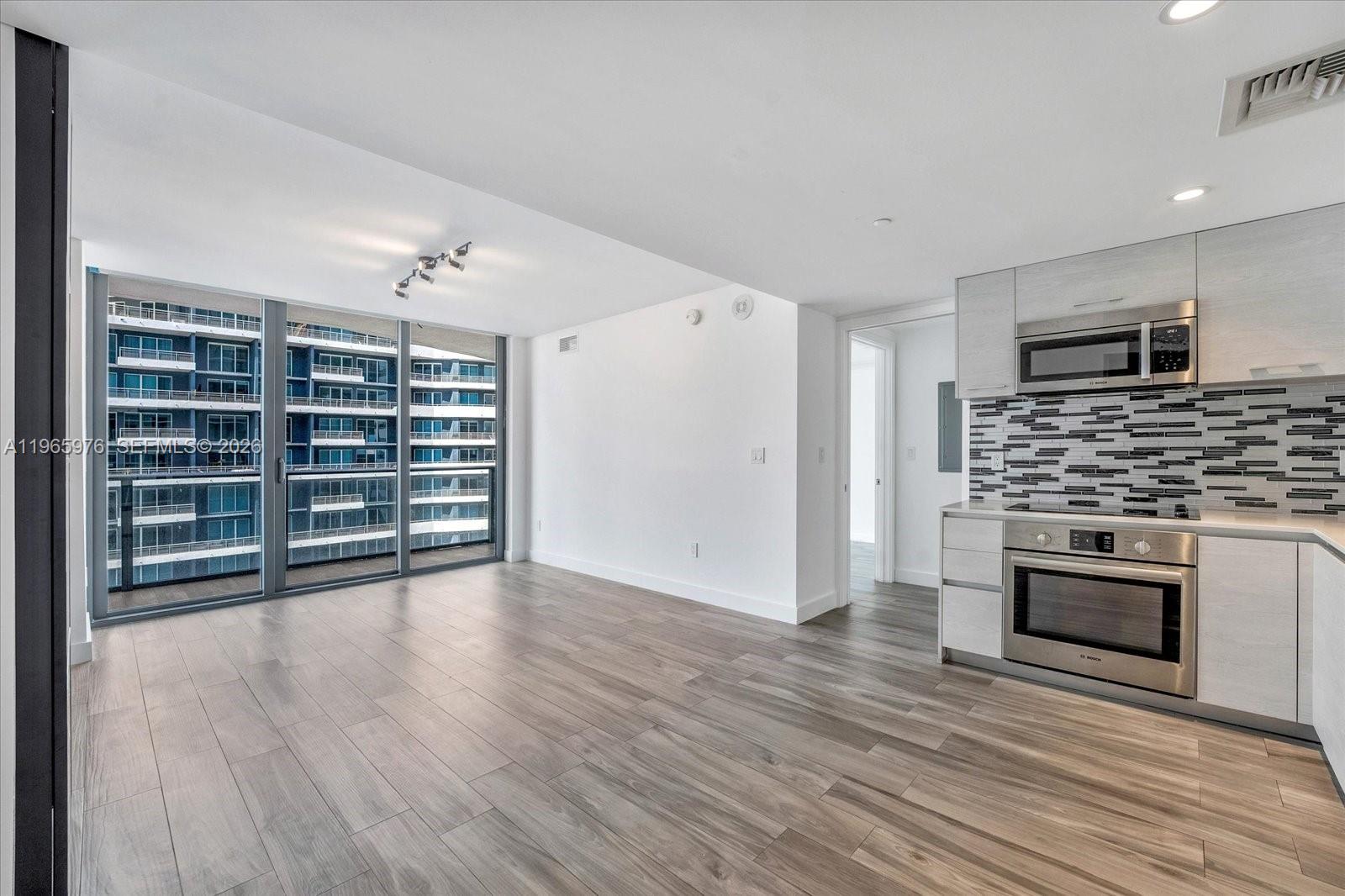 1300 S MIAMI AVENUE CONDO - Residential