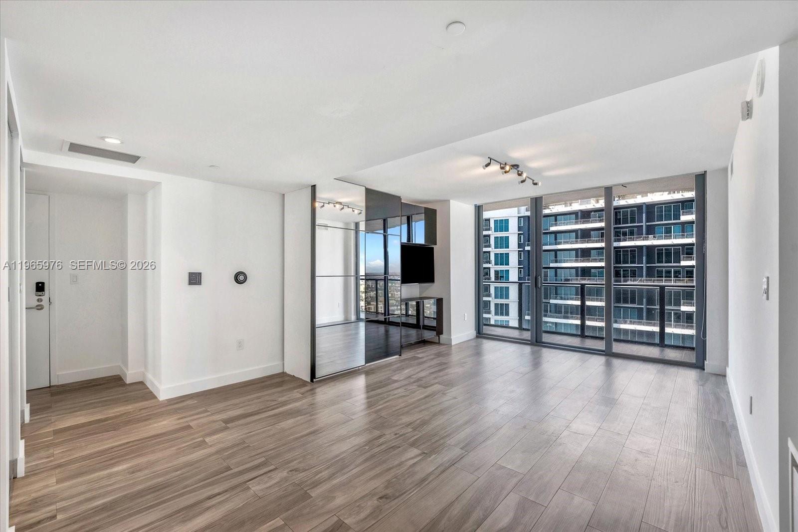 1300 S MIAMI AVENUE CONDO - Residential