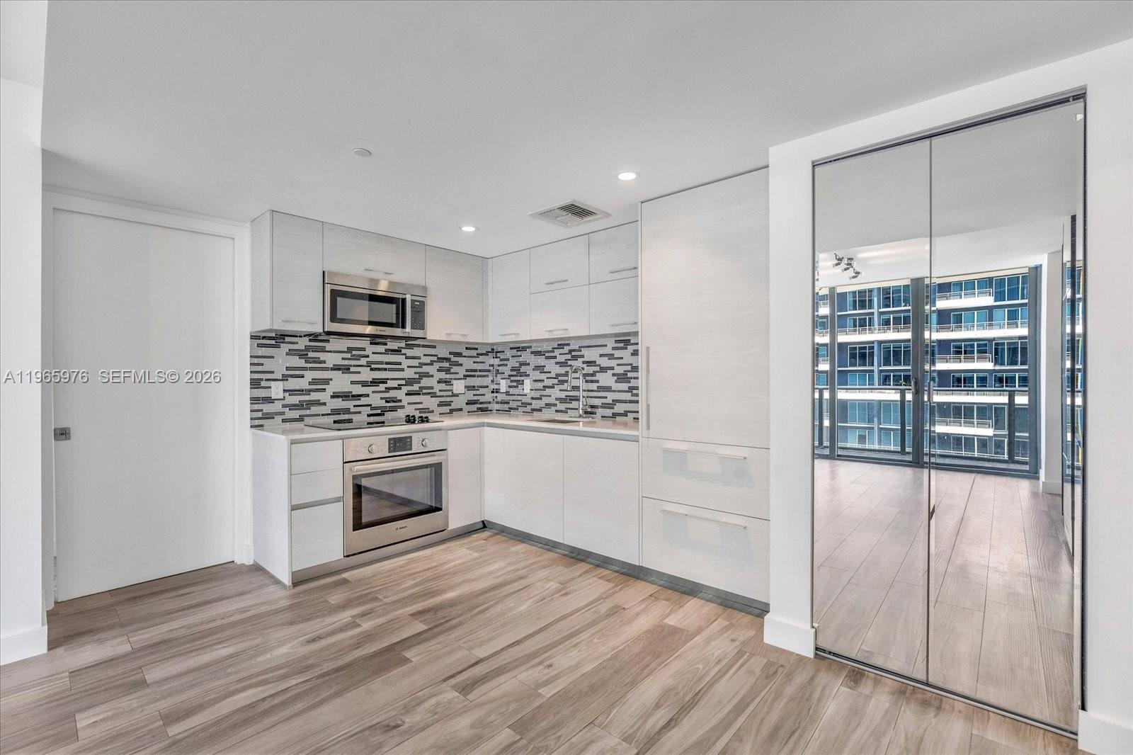 1300 S MIAMI AVENUE CONDO - Residential