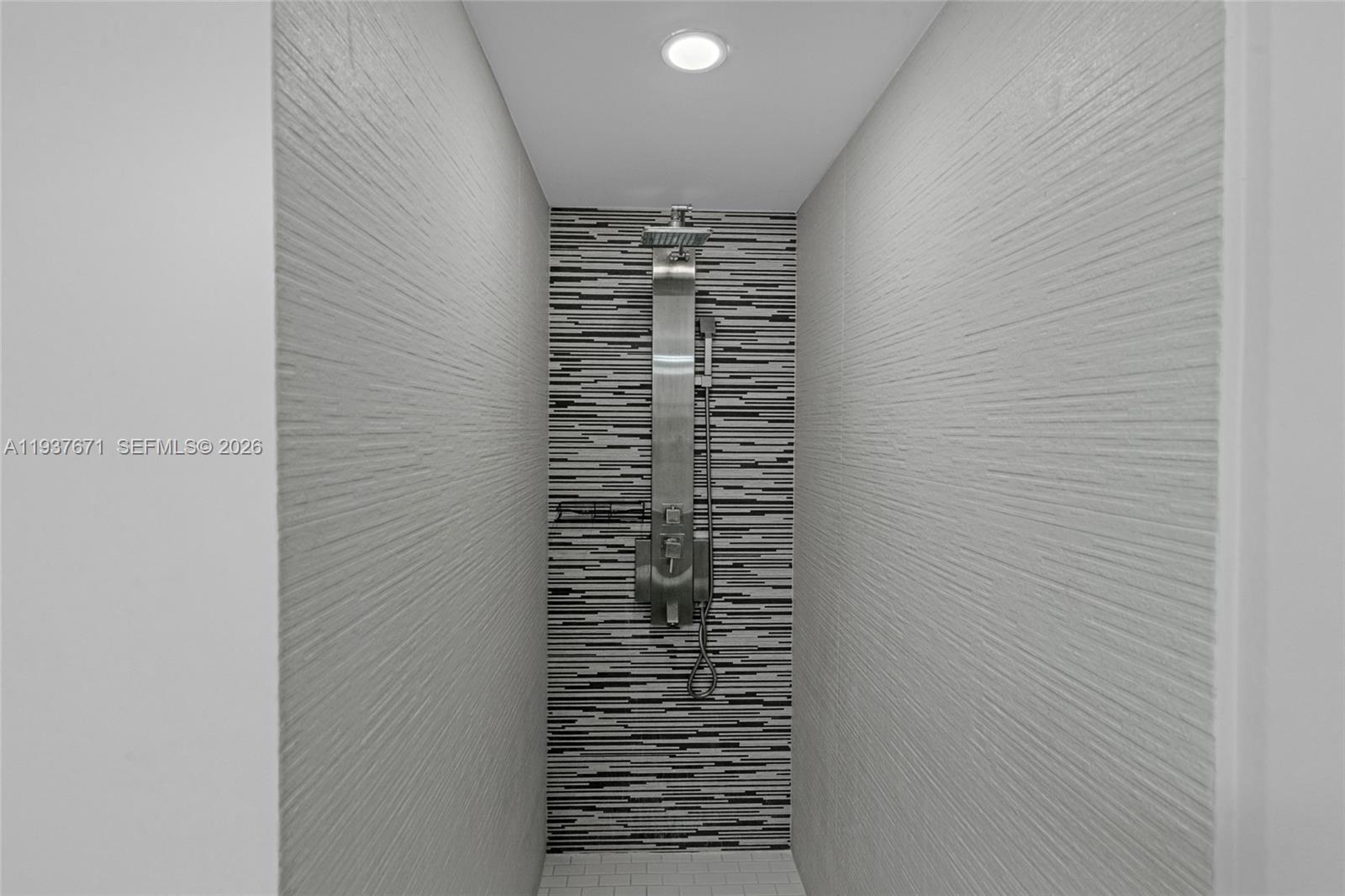 740 MERIDIAN CONDO - Residential