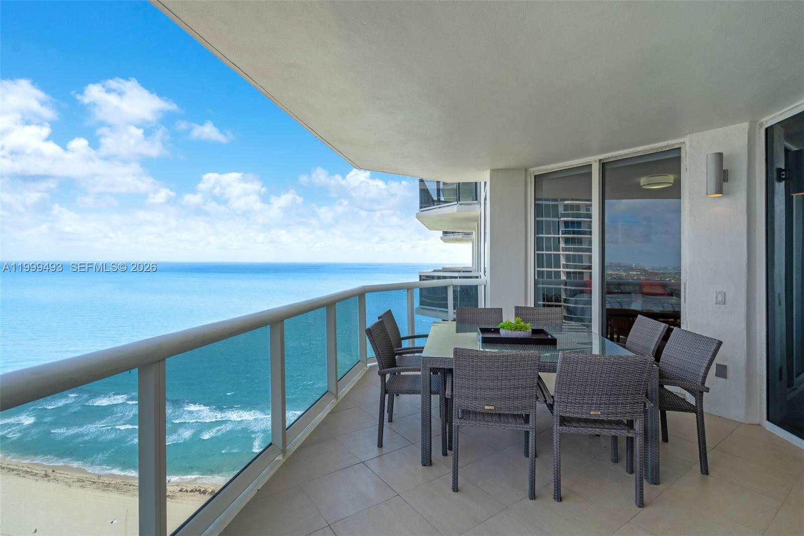 GREEN DIAMOND CONDO - Residential