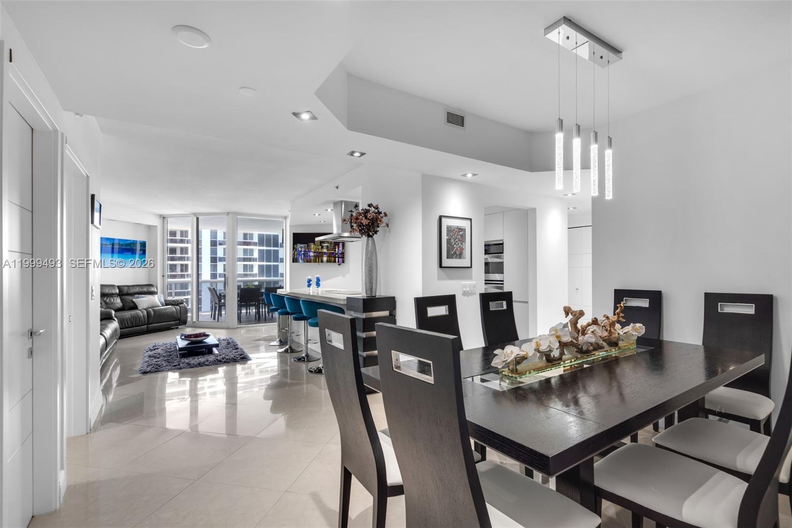 GREEN DIAMOND CONDO - Residential
