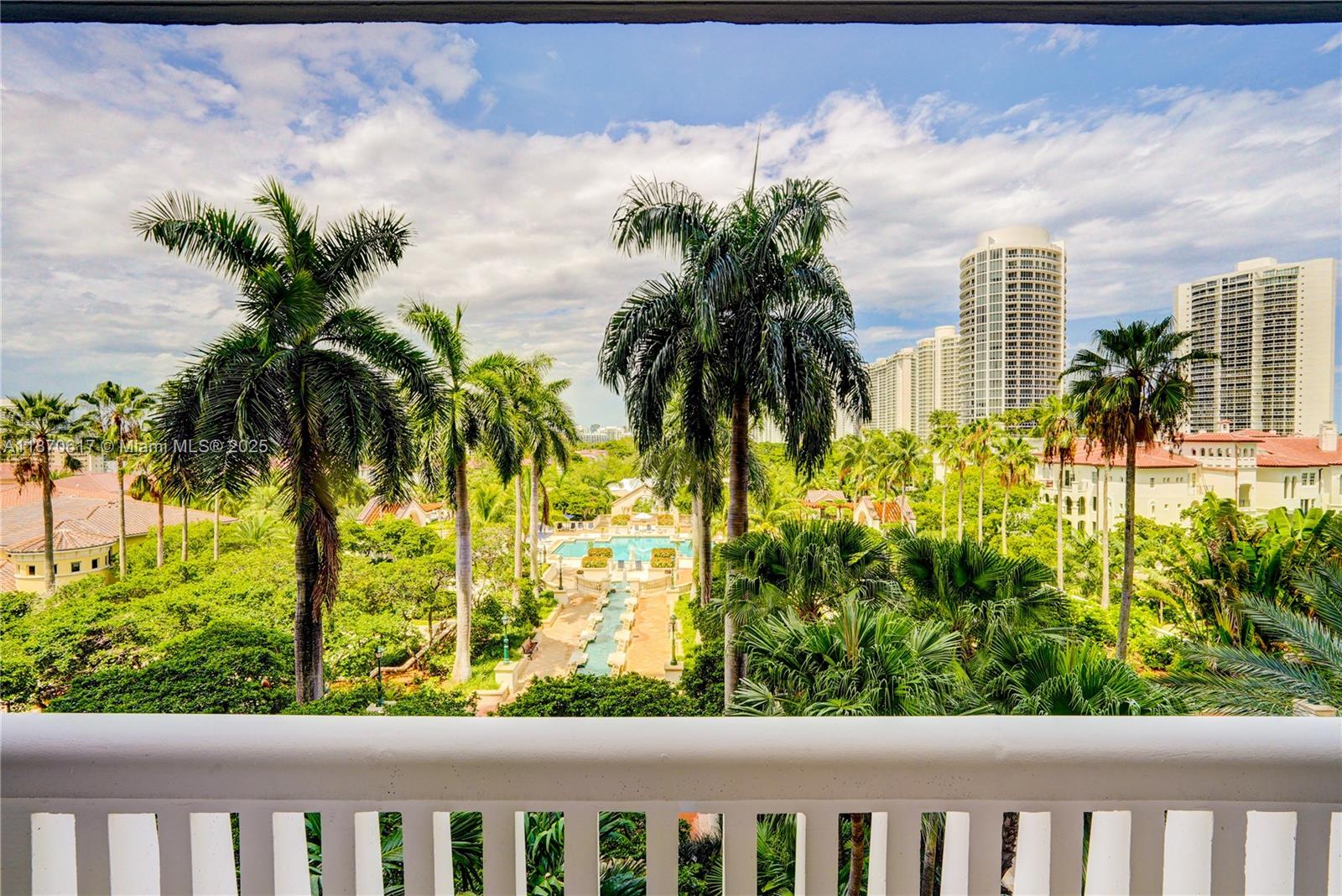 2000 ISL BLVD WILLIAMS IS - Residential