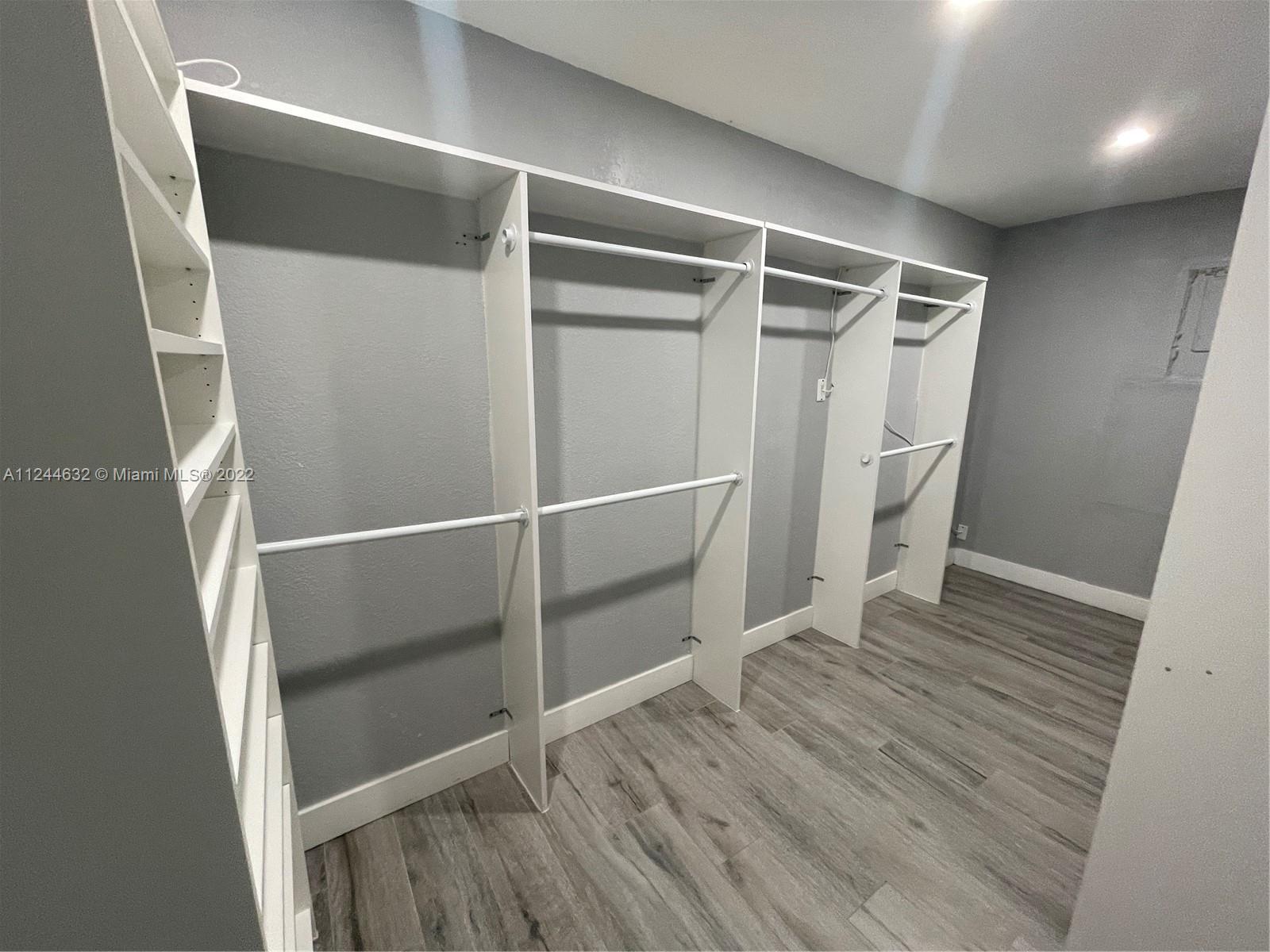 SOUTHERN ESTS 6TH ADDN - Residential Lease