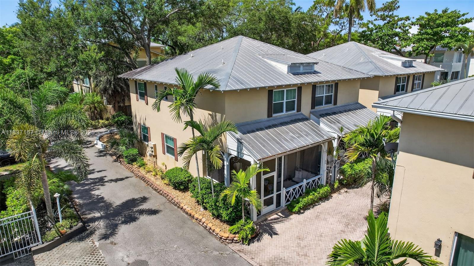 WAVERLY PLACE - Residential Lease