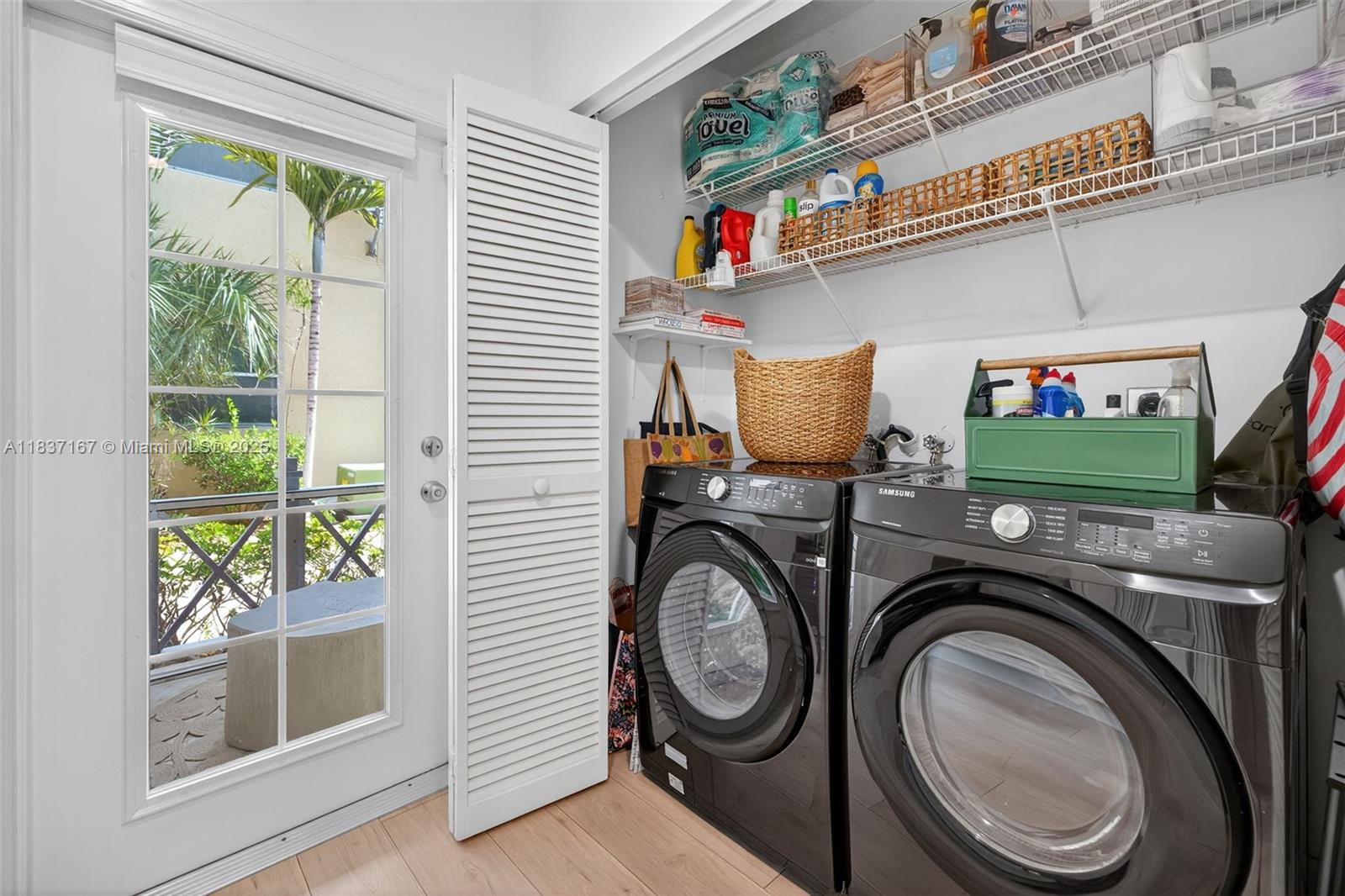 WAVERLY PLACE - Residential Lease