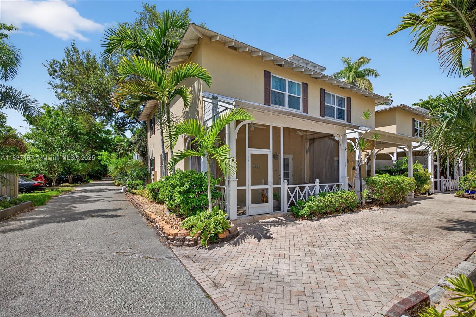 WAVERLY PLACE - Residential Lease