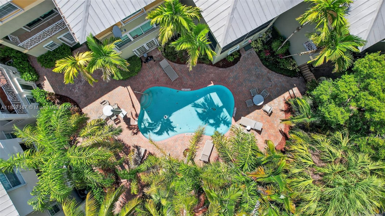 WAVERLY PLACE - Residential Lease
