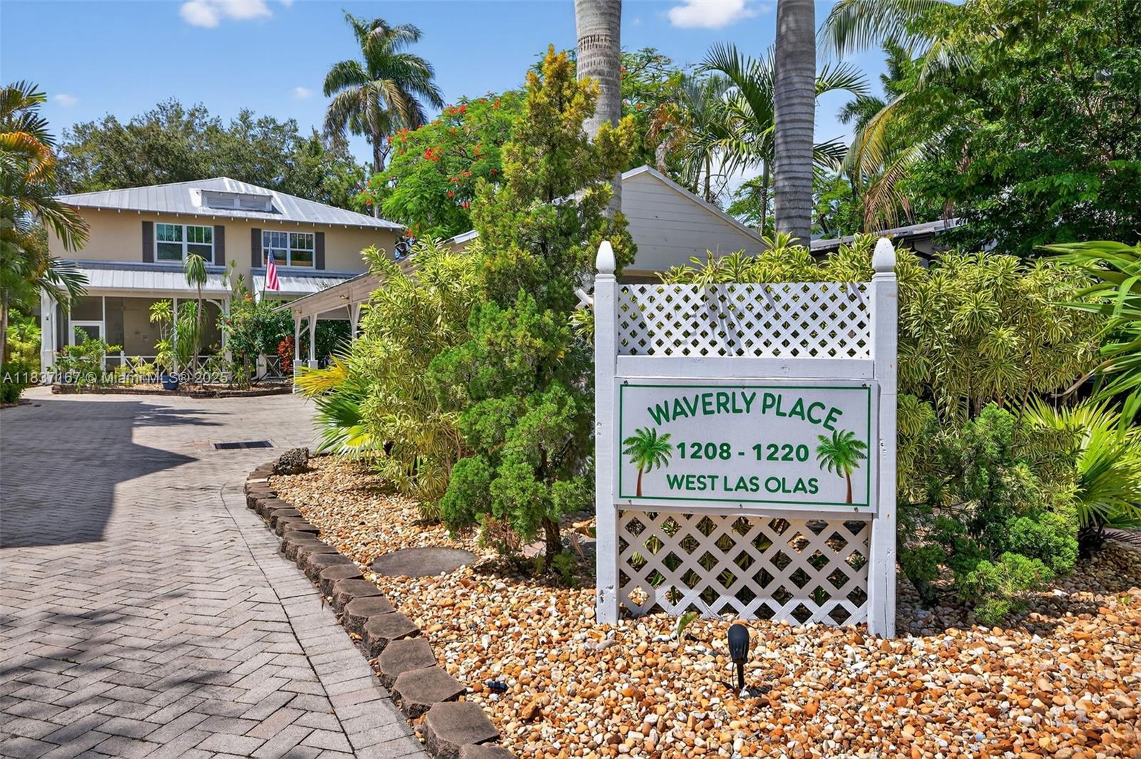 WAVERLY PLACE - Residential Lease