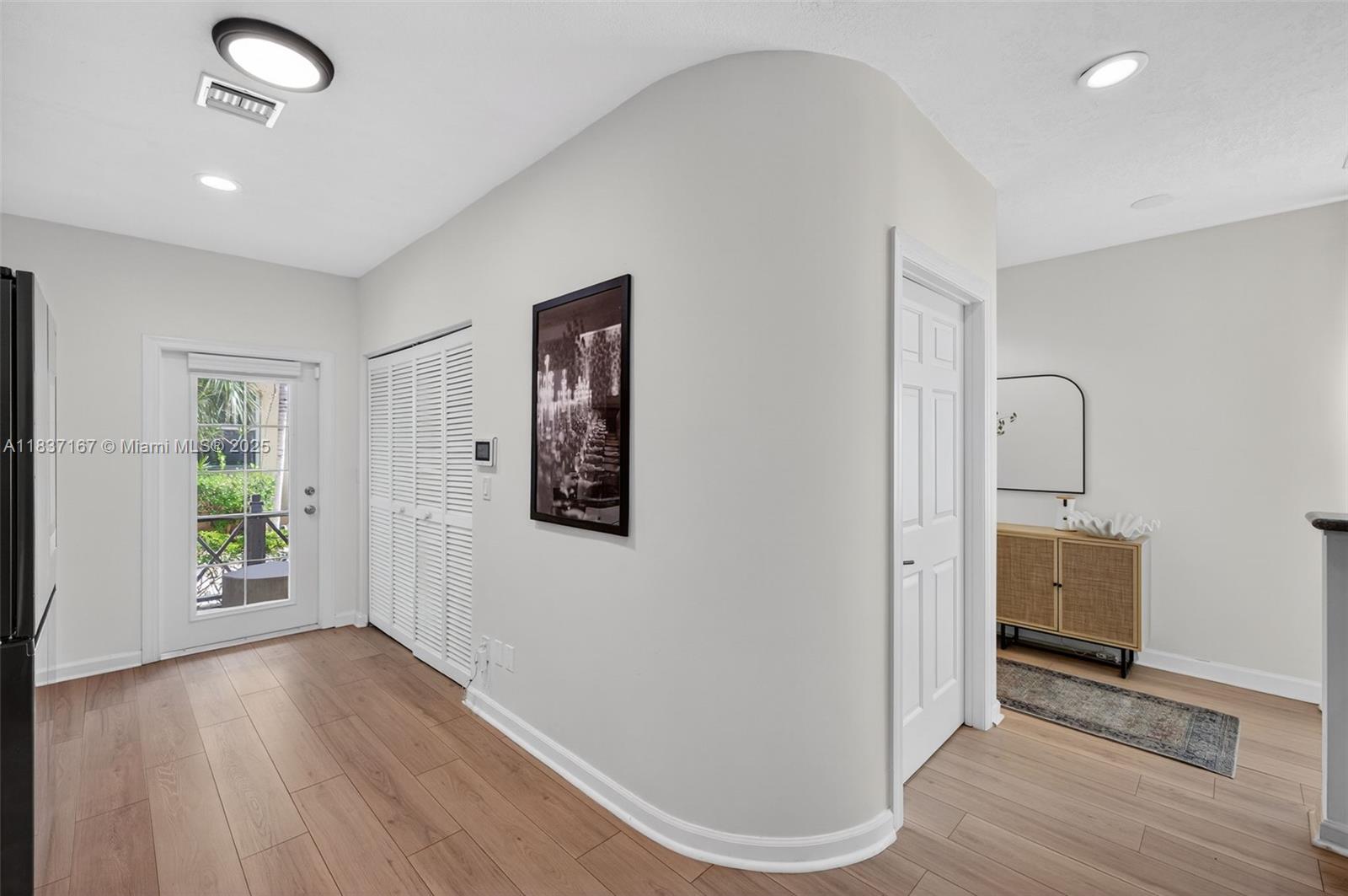 WAVERLY PLACE - Residential Lease