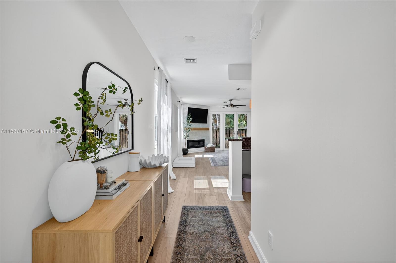 WAVERLY PLACE - Residential Lease