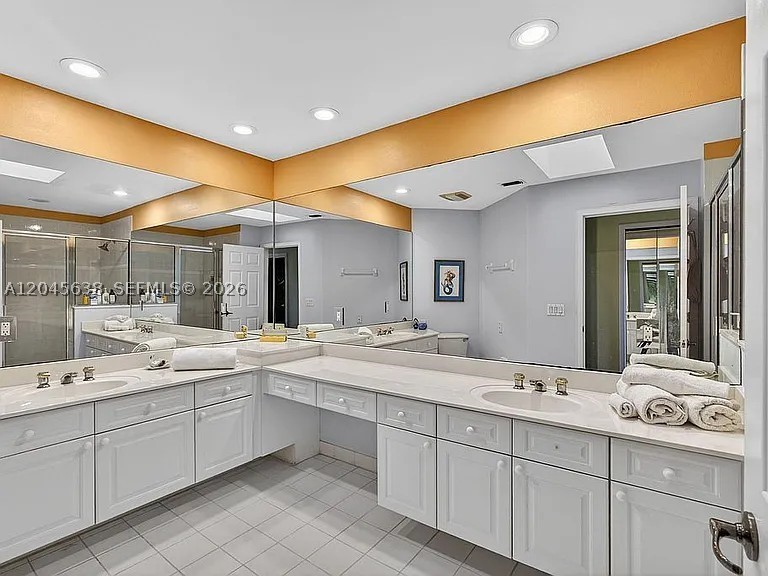 GENERAL POINTE - Residential