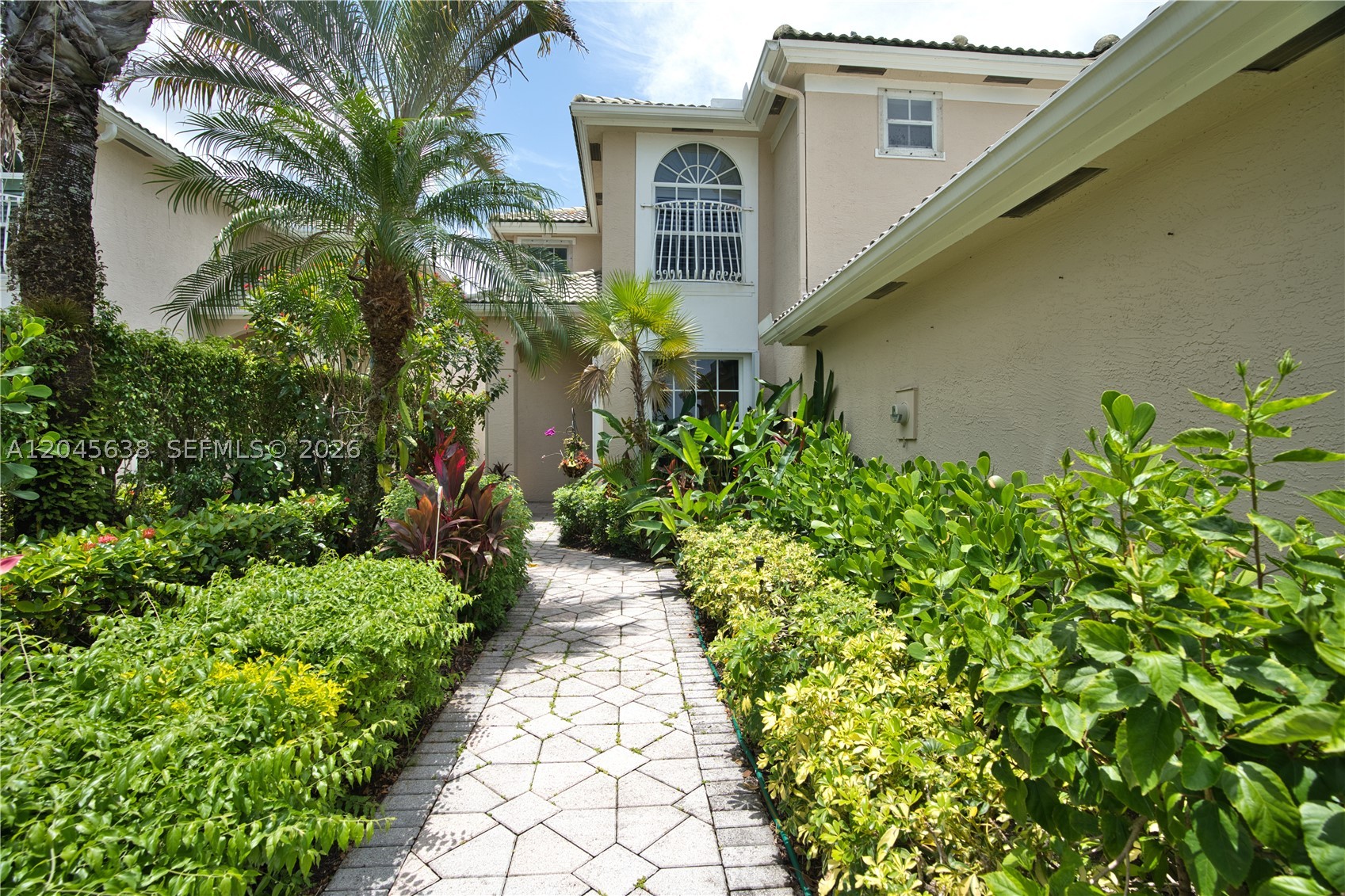 GENERAL POINTE - Residential