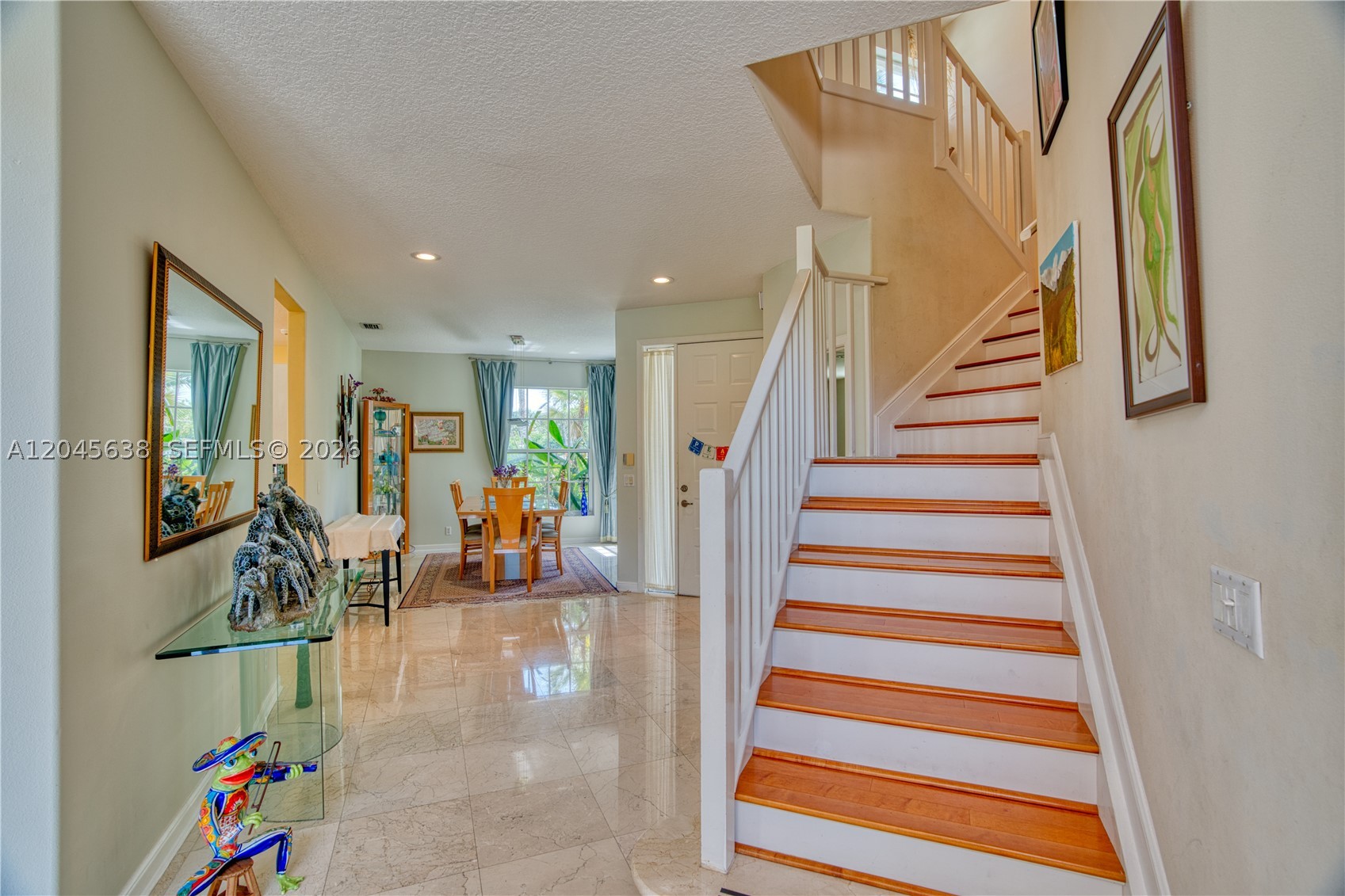 GENERAL POINTE - Residential