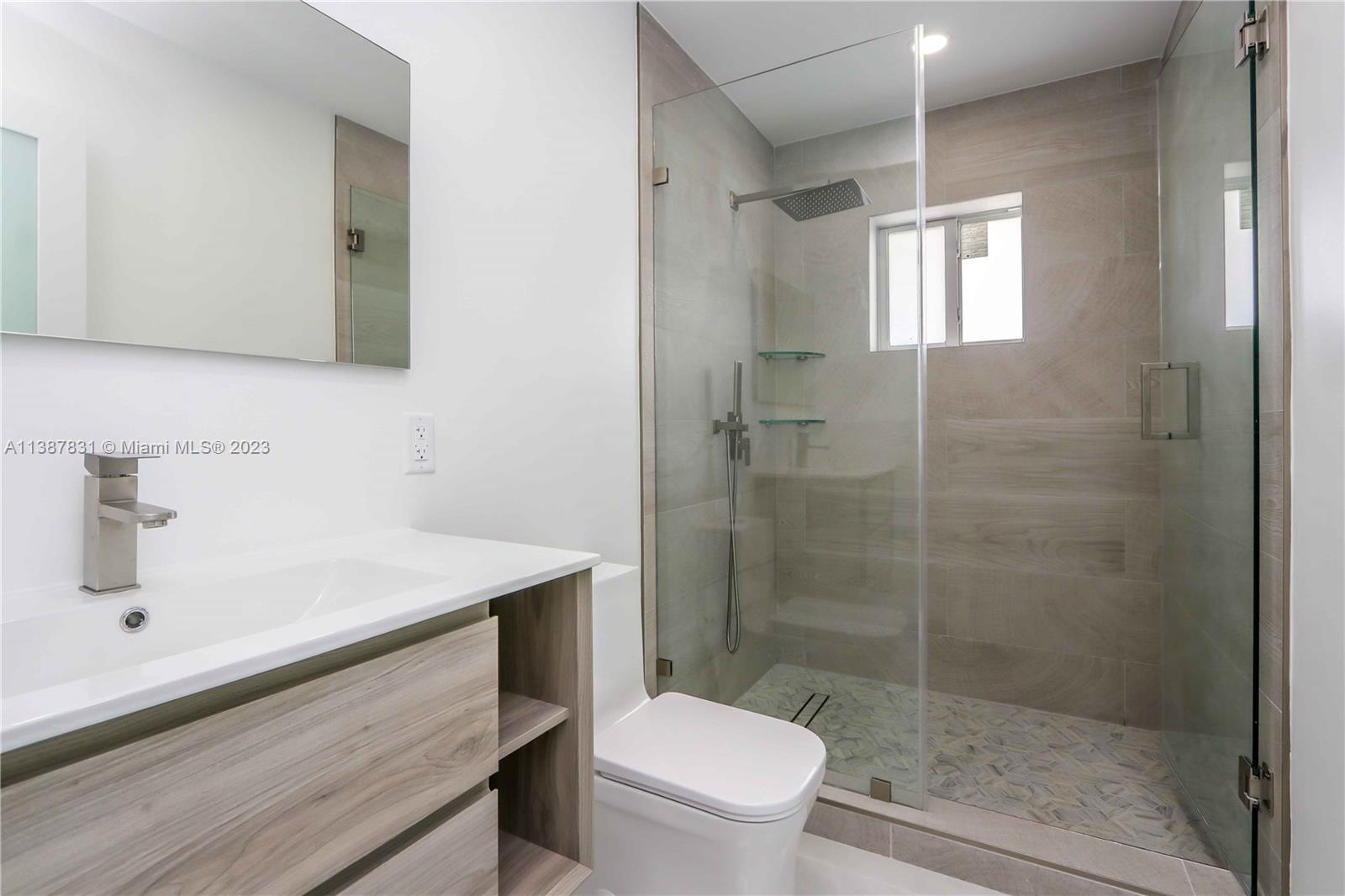 LINCOLN CITY SEC A - Residential Lease