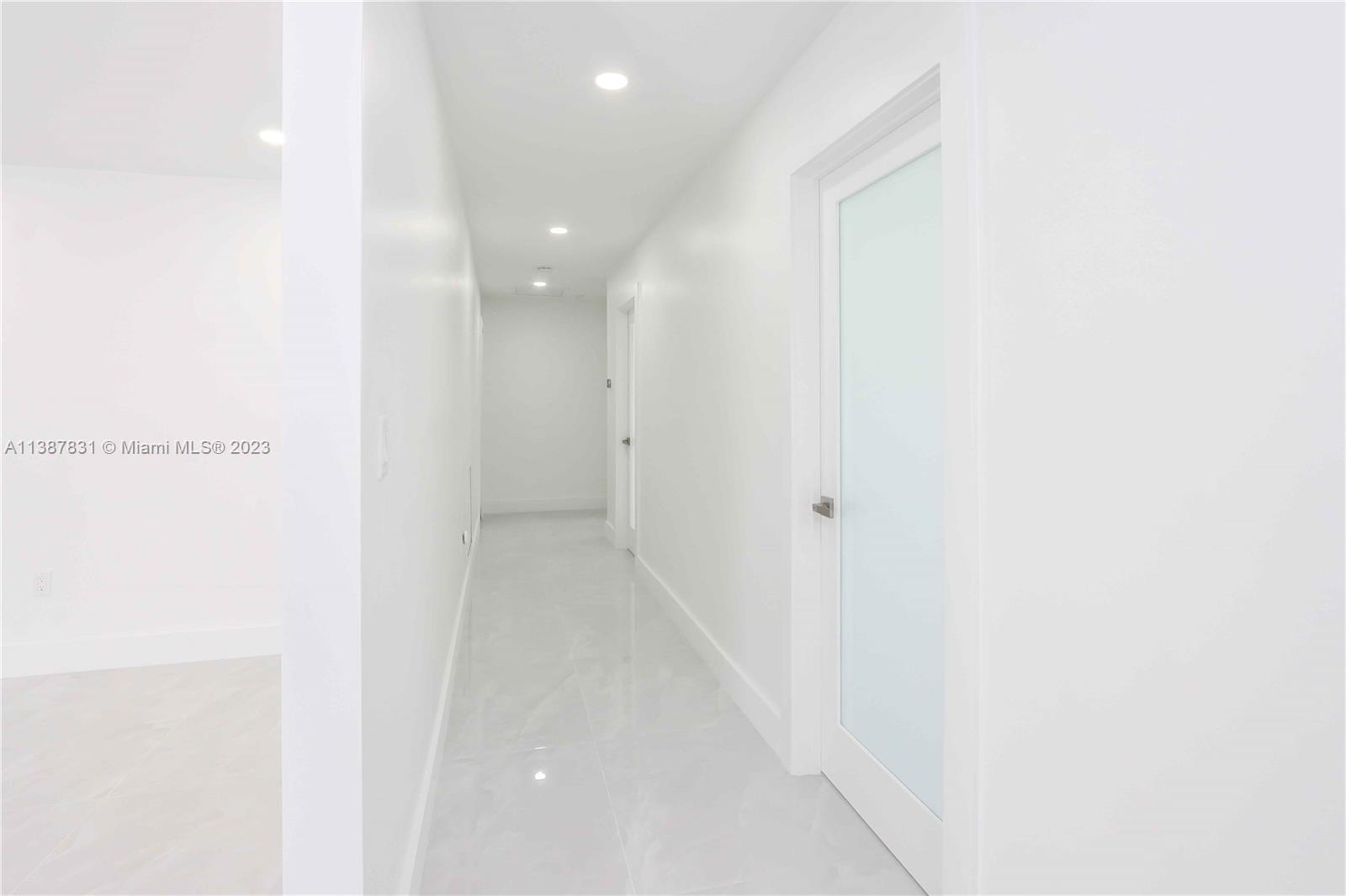 LINCOLN CITY SEC A - Residential Lease