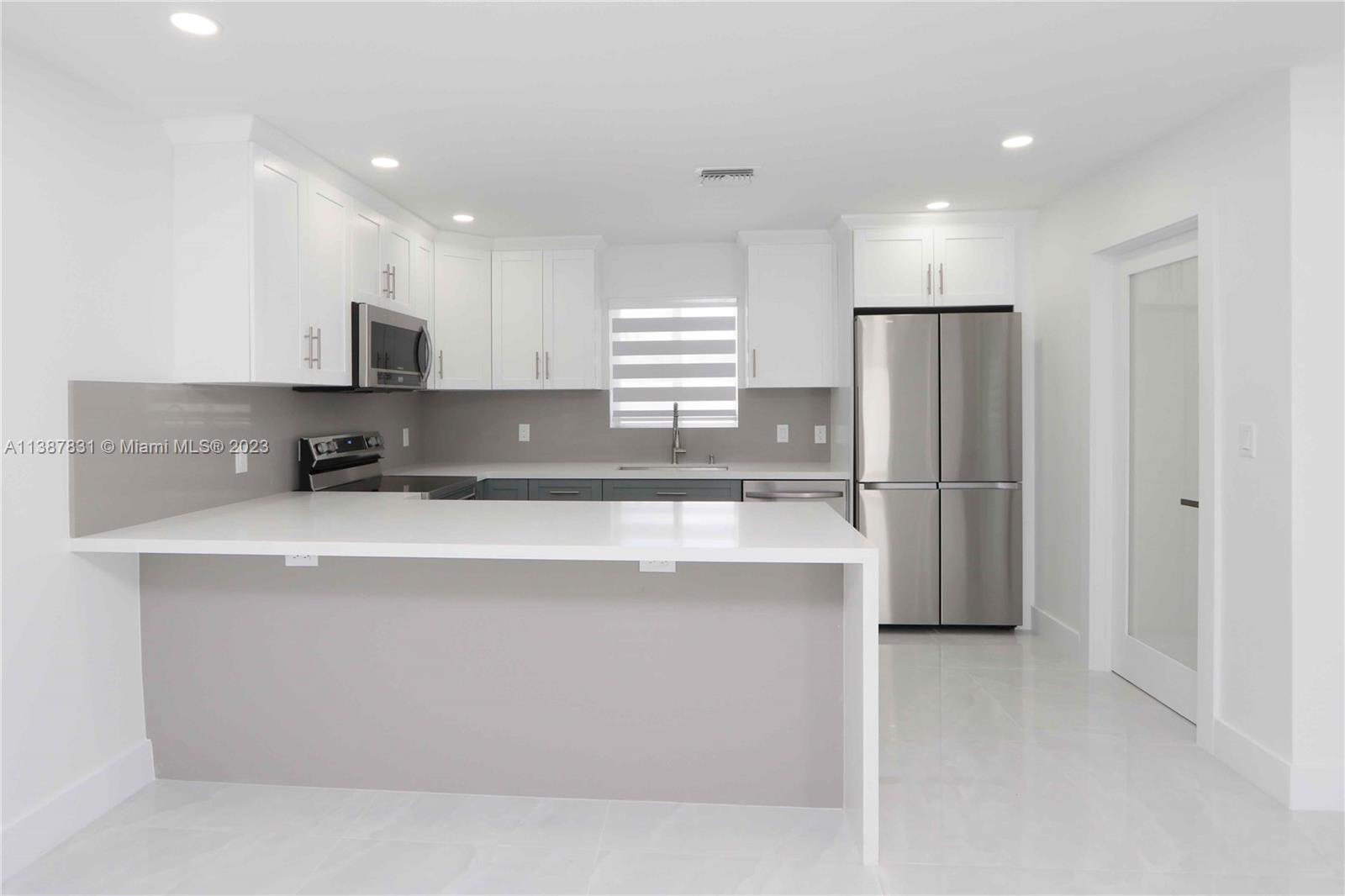 LINCOLN CITY SEC A - Residential Lease