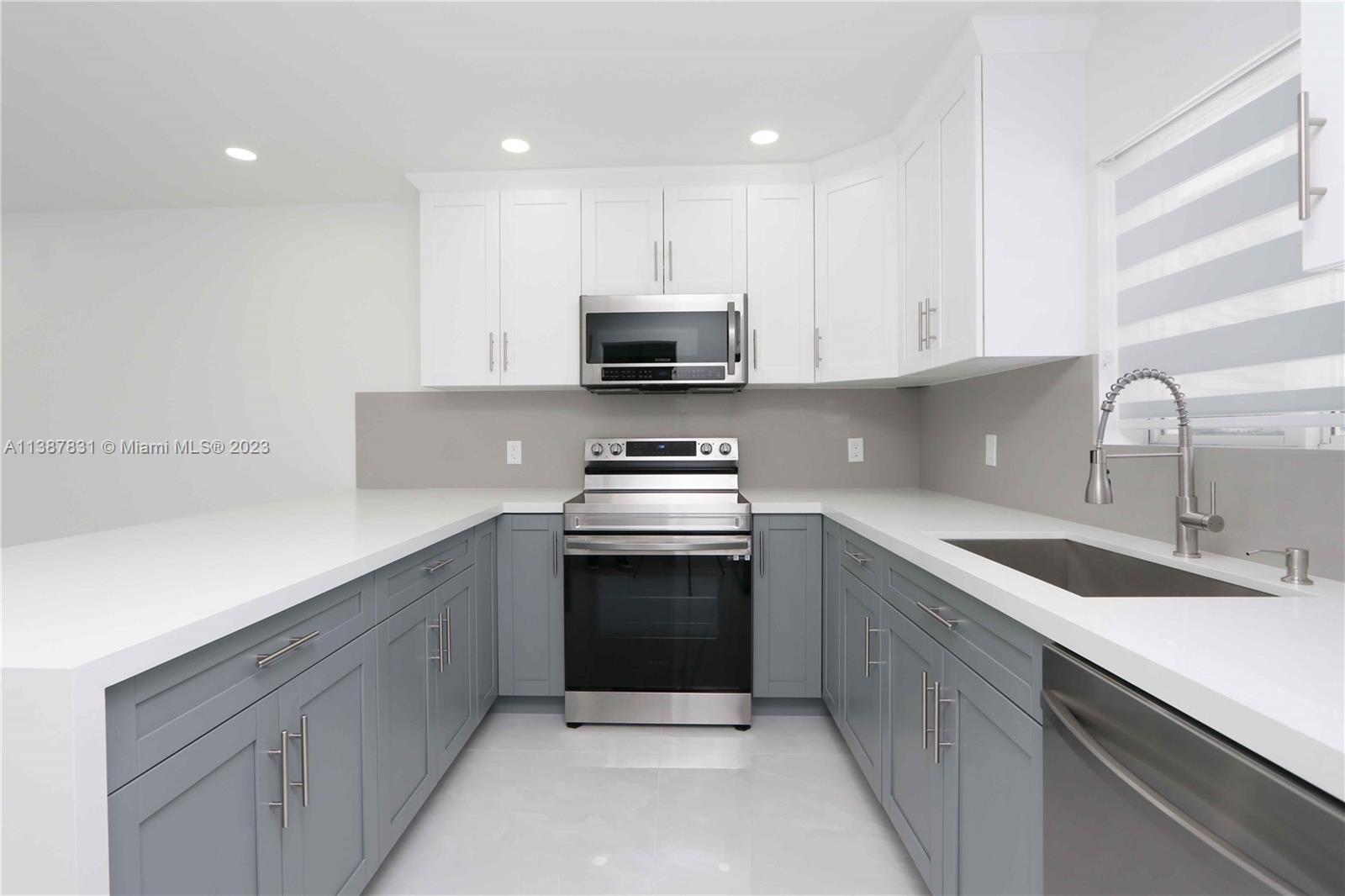 LINCOLN CITY SEC A - Residential Lease